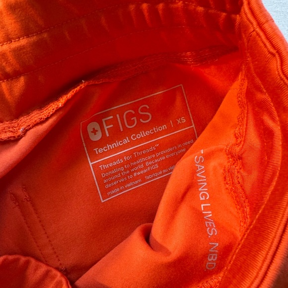 Figs Orange Scrubs Joggers size XS - Picture 5 of 5